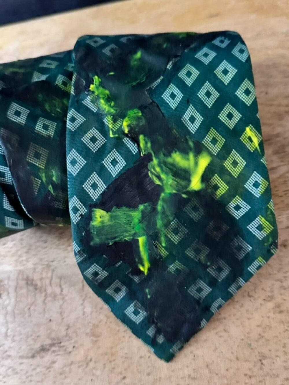 Fendi Roma Silk Tie Mens Necktie Hand painted Green Argyle Diamonds